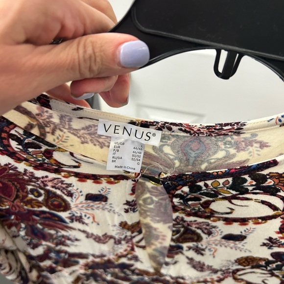 NWOT VENUS paisley dress. - Picture 9 of 16